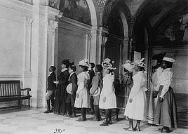 A visit to the Library of Congress. Photo by Frances Benjamin Johnston, around 1899.